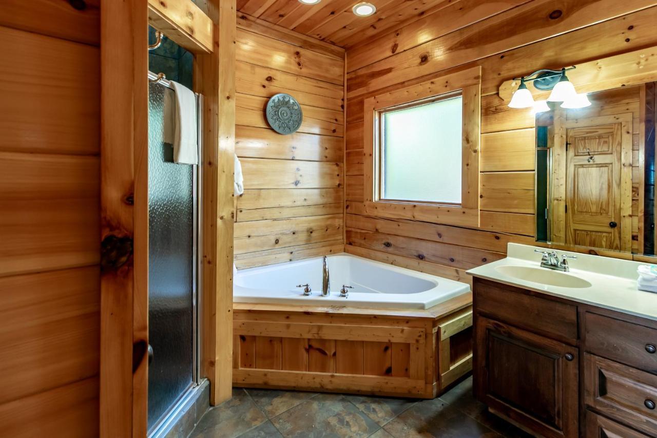 Smokystays 6 Bedroom Cabin Pigeon Forge Bagian luar foto