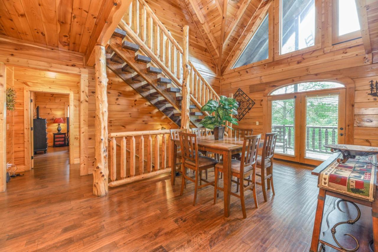 Smokystays 6 Bedroom Cabin Pigeon Forge Bagian luar foto
